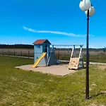 Semesterbostad Summer Village Rewal *